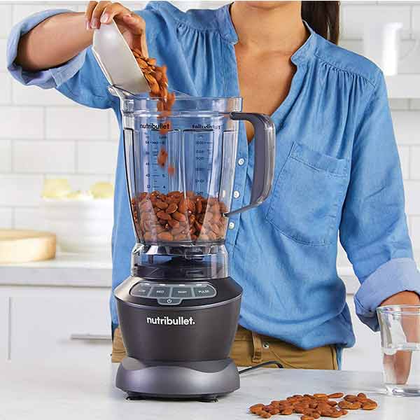 THE NUTRIBULLET FULL SIZE BLENDER COMBO 1000W